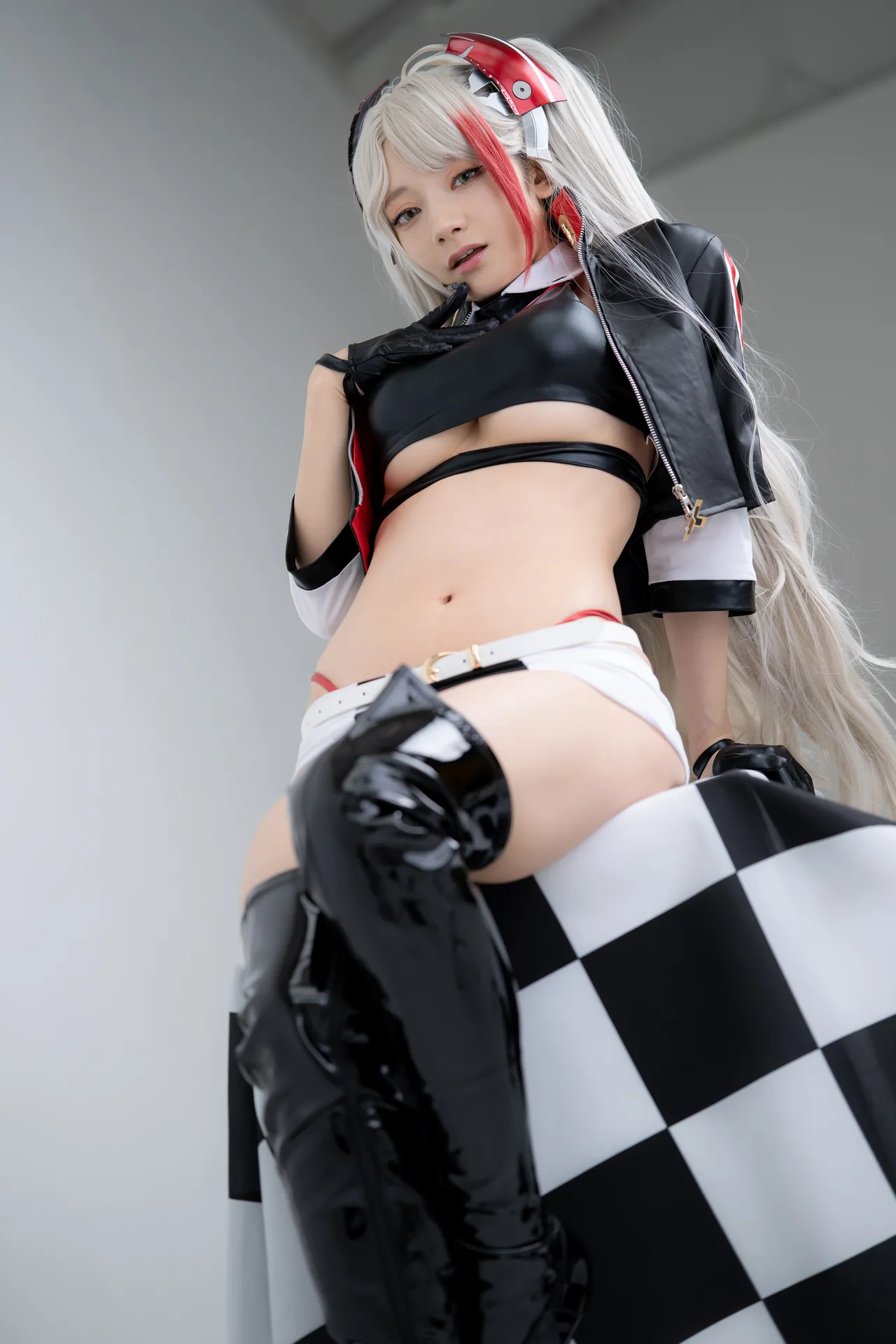 尊みを感じて桜井 Prinz Eugen-erohere16.webp